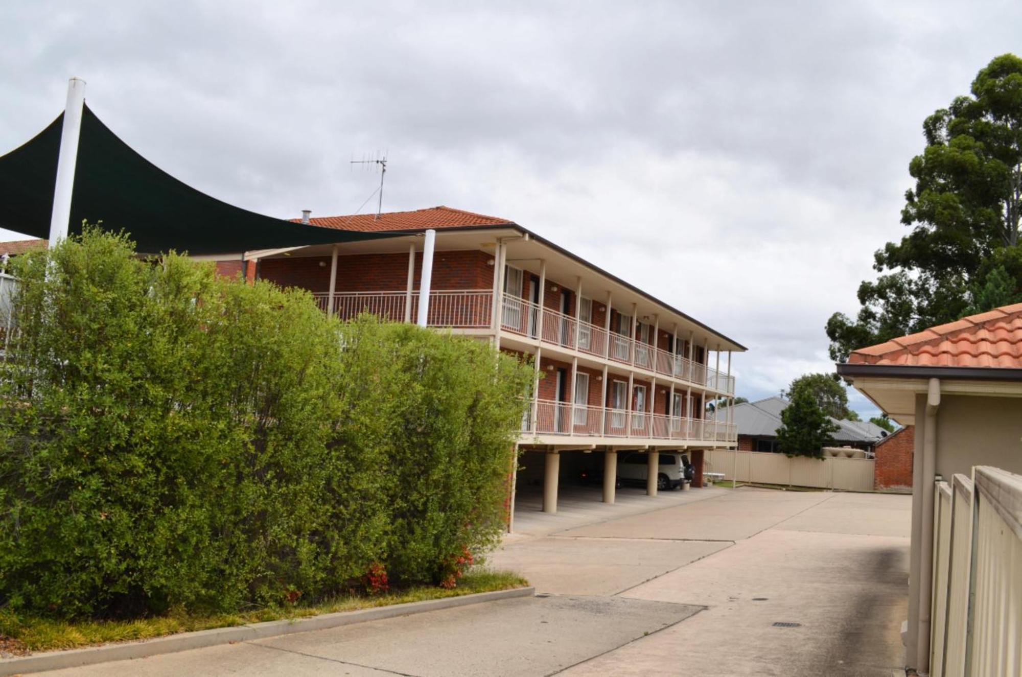 Bathurst Motor Inn Exterior photo
